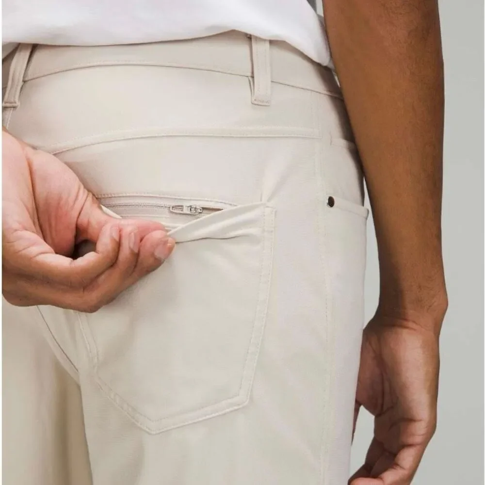 Lululemon ABC Pant Classic Khaki 34 x 32 Stretch Travel